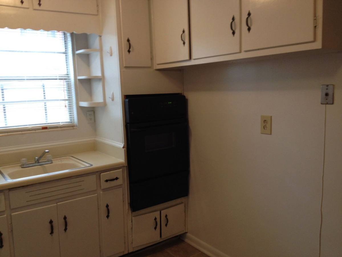 Apartment for rent at 954 Saint Charles Ave NE #9, Atlanta, GA 30306