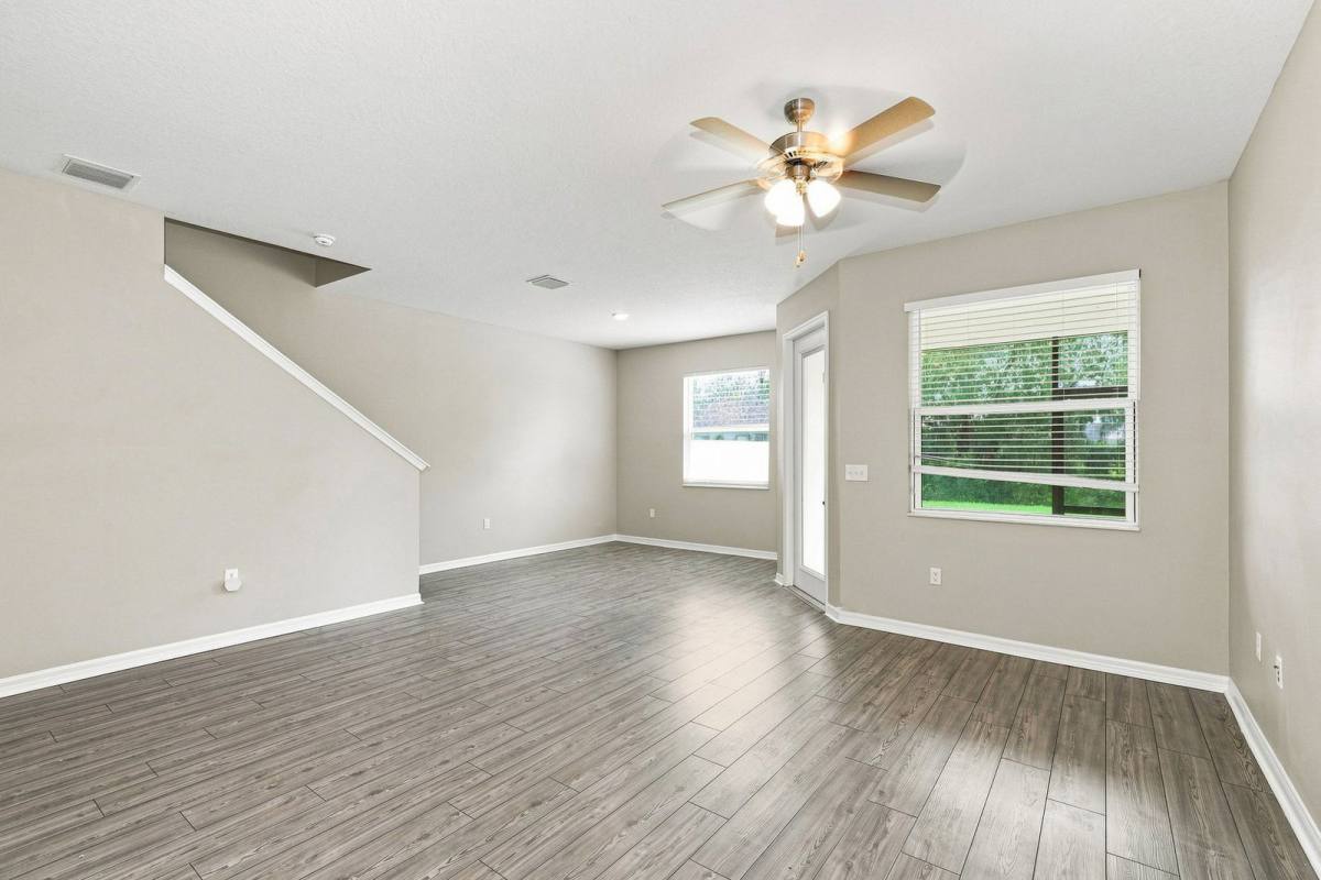 Townhouse for rent at 11410 Cay Spruce Way, San Antonio, FL 33576