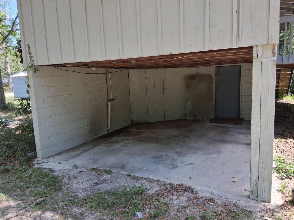 House for rent at 2150 1 2 Winston Ave, Valdosta, GA 31601