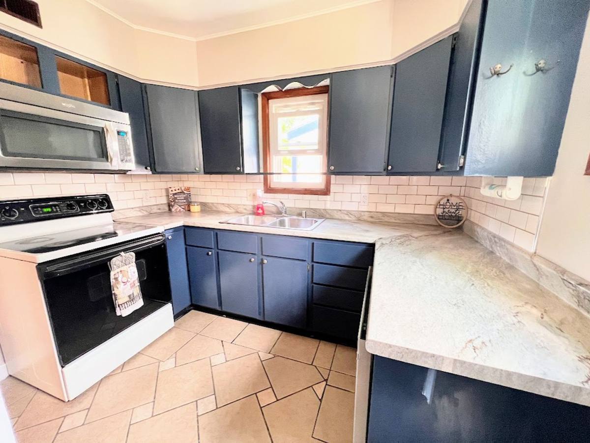 House for rent at 1220 Carroll Ave, Ames, IA 50010
