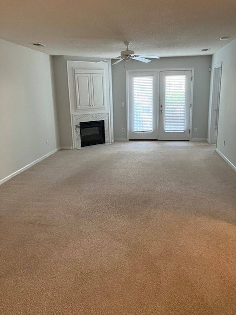 Apartment for rent at 5002-10 Hunters Trail, Wilmington, NC 28405