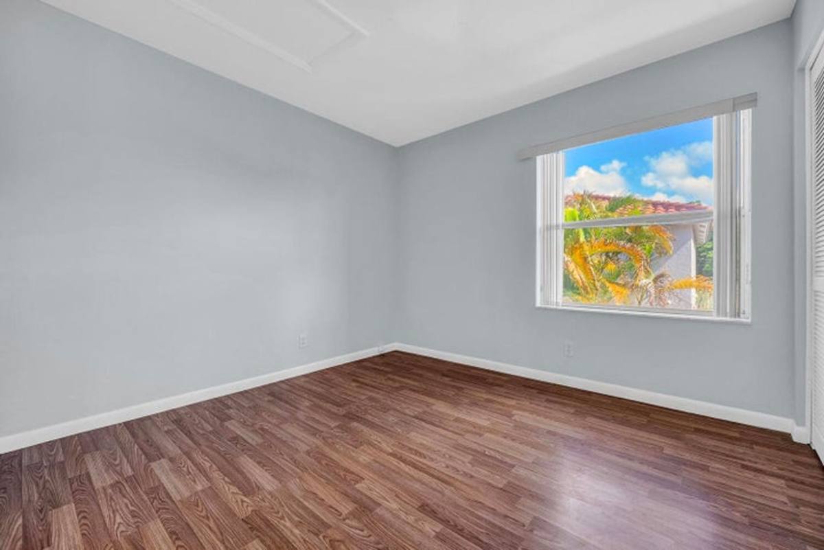 House for rent at 10820 Buttonwood Lake Dr, Boca Raton, FL 33498