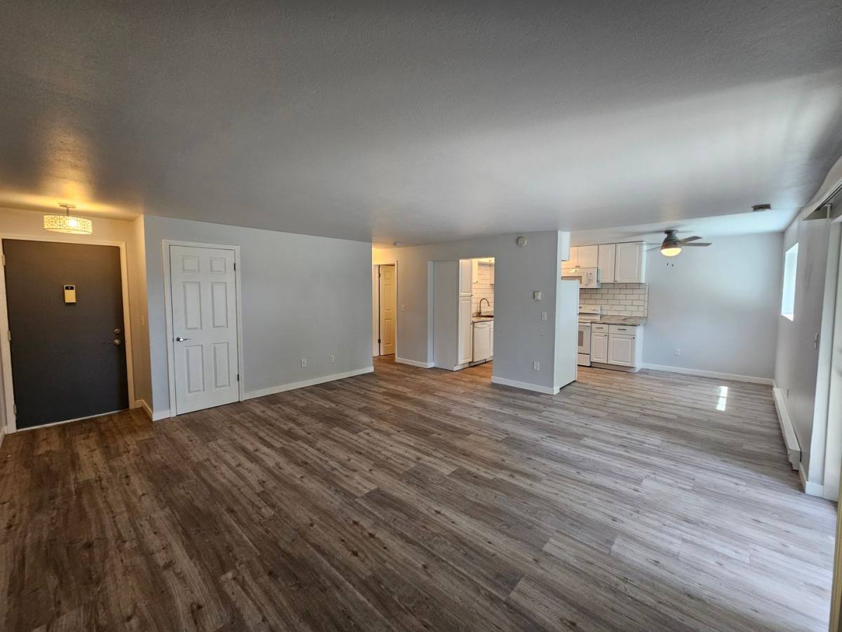Condo for rent at 301 N Raymond Rd, Spokane, WA 99206