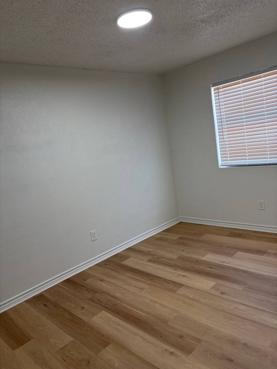 Apartment for rent at 4910 E Side Ave, Dallas, TX 75214