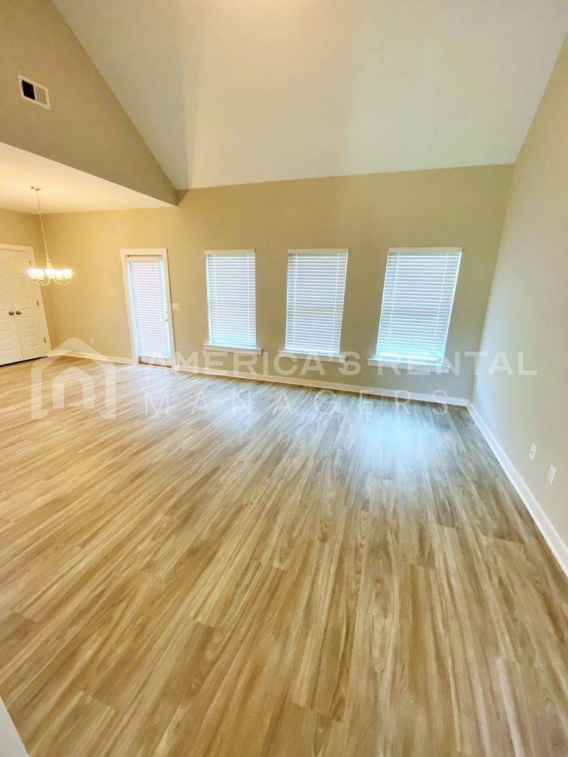 House for rent at 105 Ballington Way, Clanton, AL 35045