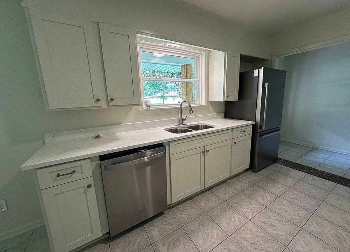 House for rent at 214 Brentwood Blvd, Lafayette, LA 70503