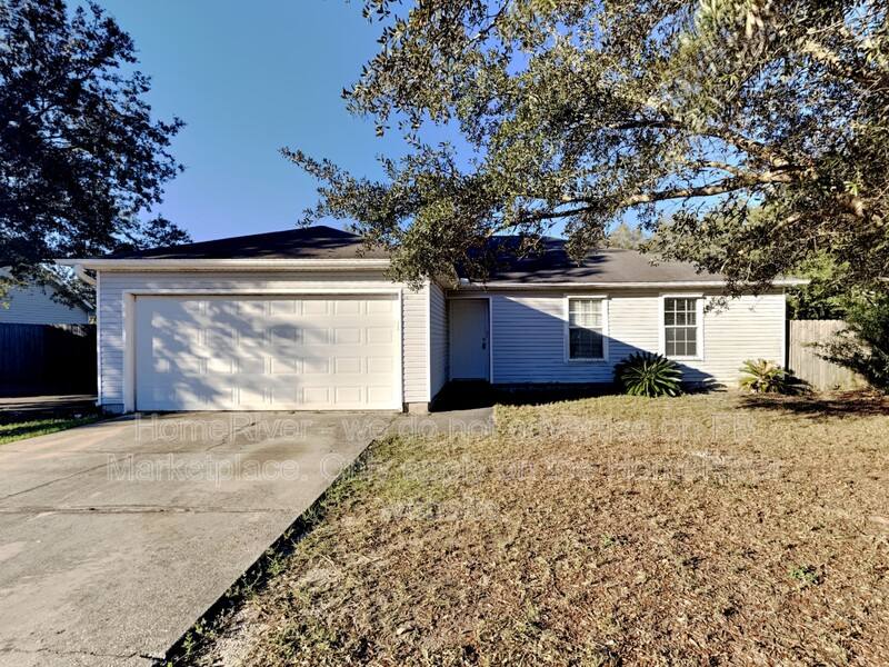 House for rent at 6610 Federal St, Navarre, FL 32566