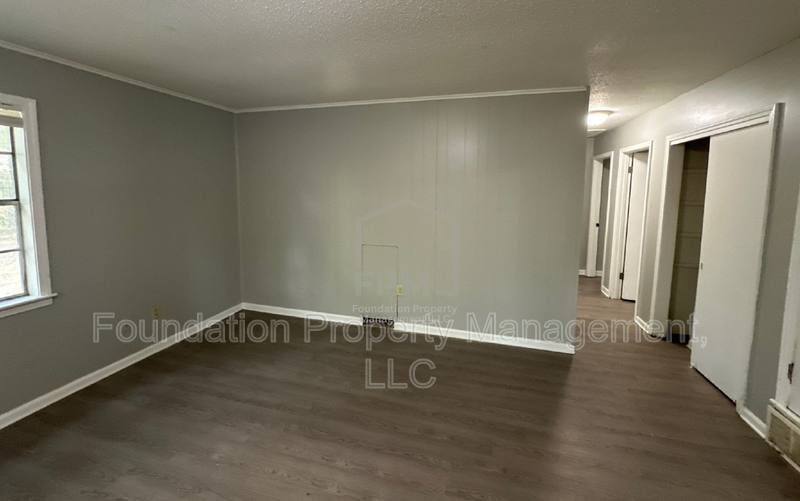 House for rent at 3130 Normandy Dr, Horn Lake, MS 38637