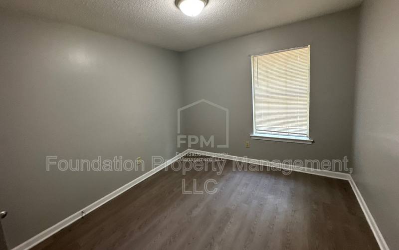 House for rent at 3130 Normandy Dr, Horn Lake, MS 38637