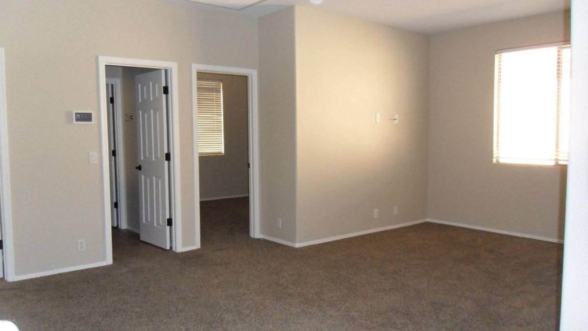 House for rent at 9008 W Quail Ave, Peoria, AZ 85382