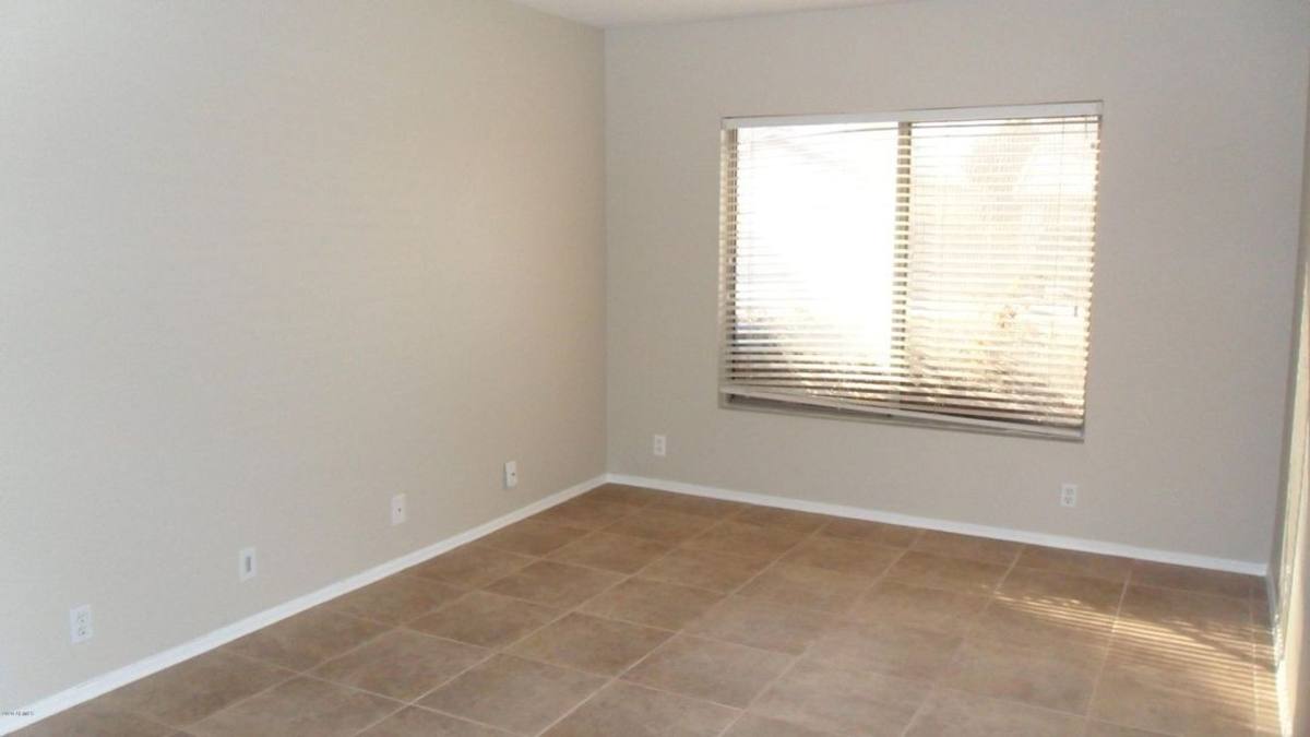 House for rent at 9008 W Quail Ave, Peoria, AZ 85382