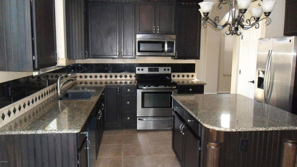 House for rent at 9008 W Quail Ave, Peoria, AZ 85382