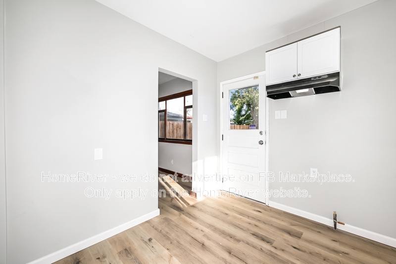 House for rent at 412 Woodward Ave, McKees Rocks, PA 15136