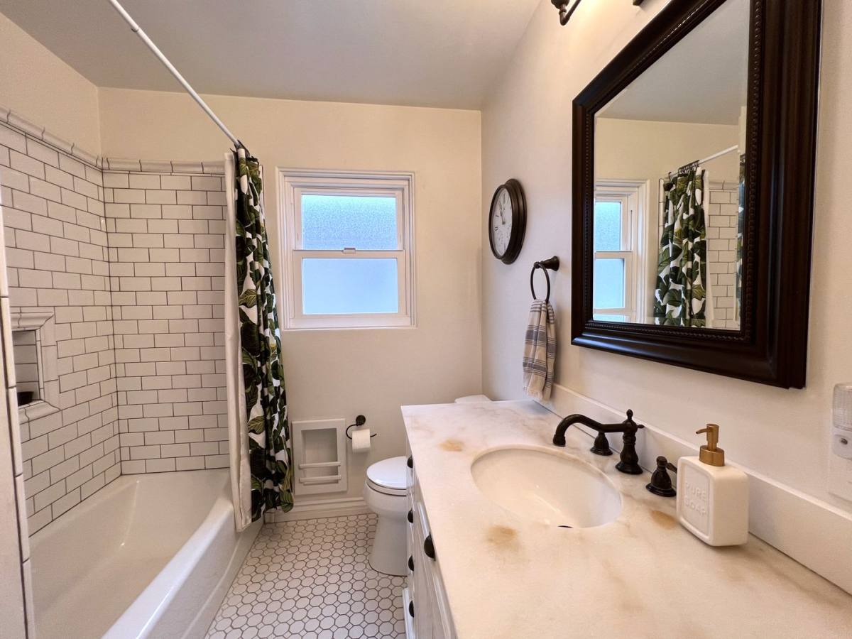 House for rent at 4405 Santa Monica Ave, San Diego, CA 92107