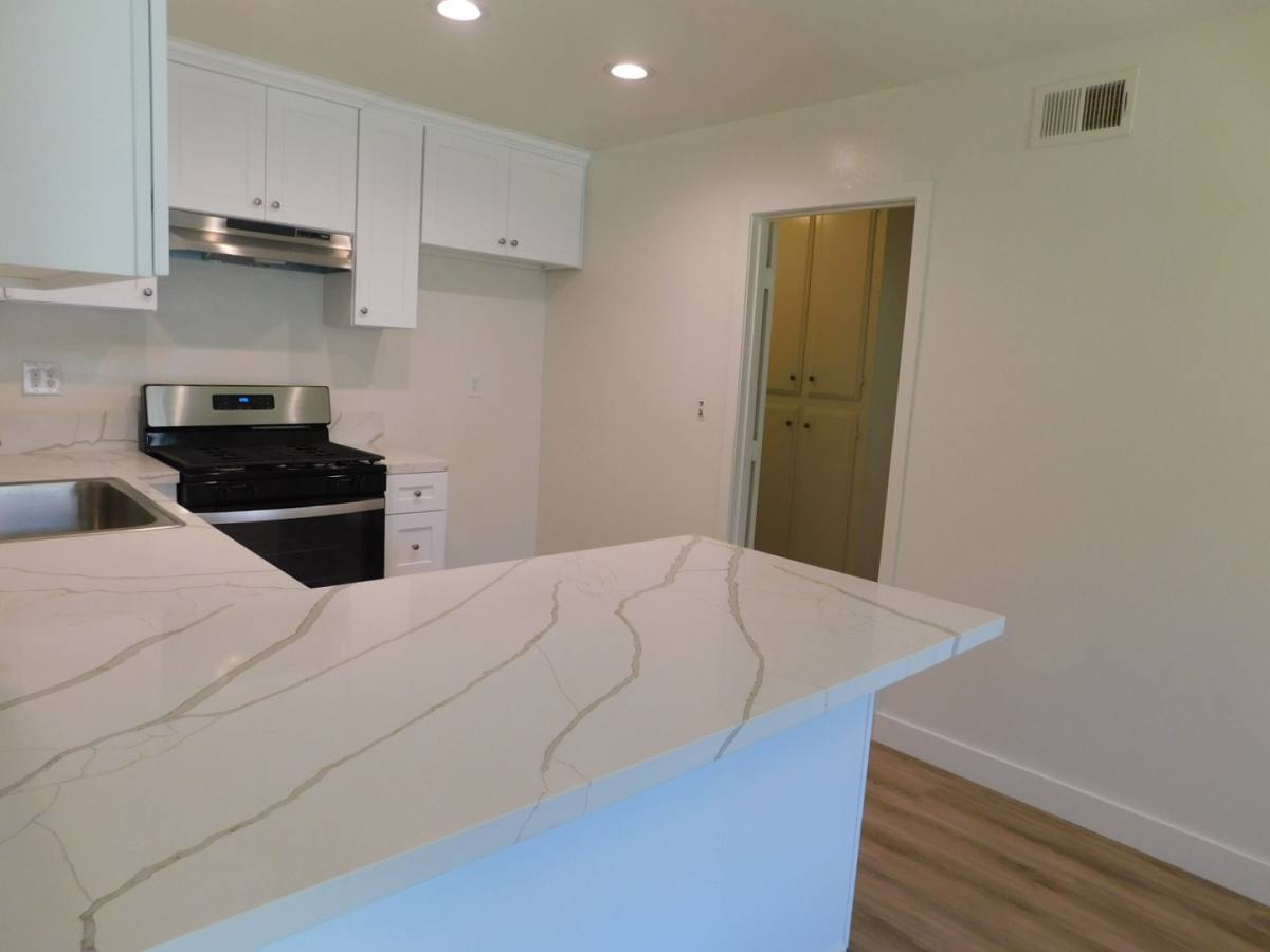 Apartment for rent at 7062 Heil Ave, Huntington Beach, CA 92647