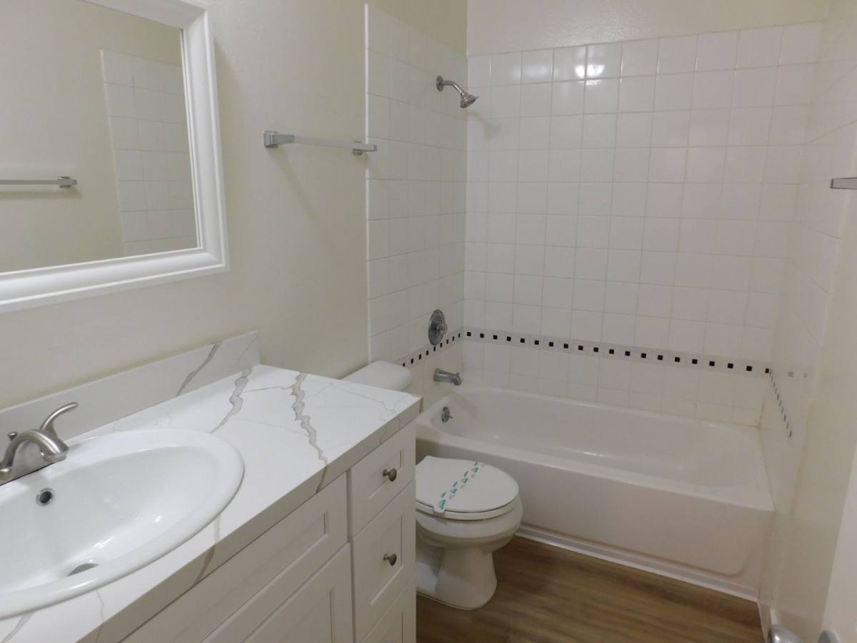Apartment for rent at 7062 Heil Ave, Huntington Beach, CA 92647