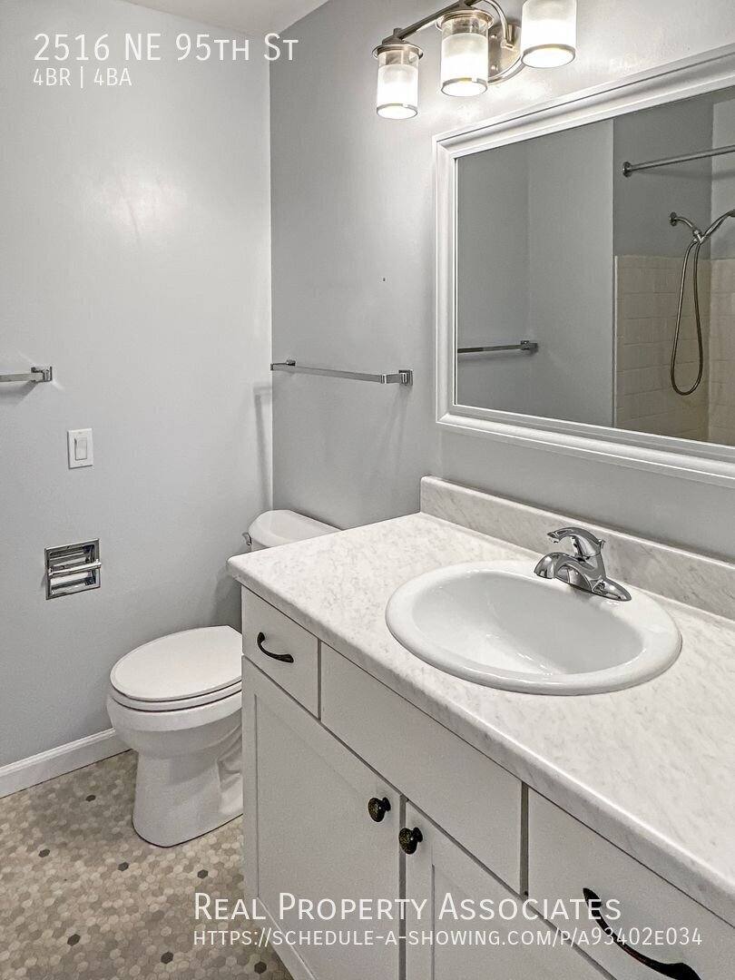 House for rent at 2516 NE 95th St, Seattle, WA 98115