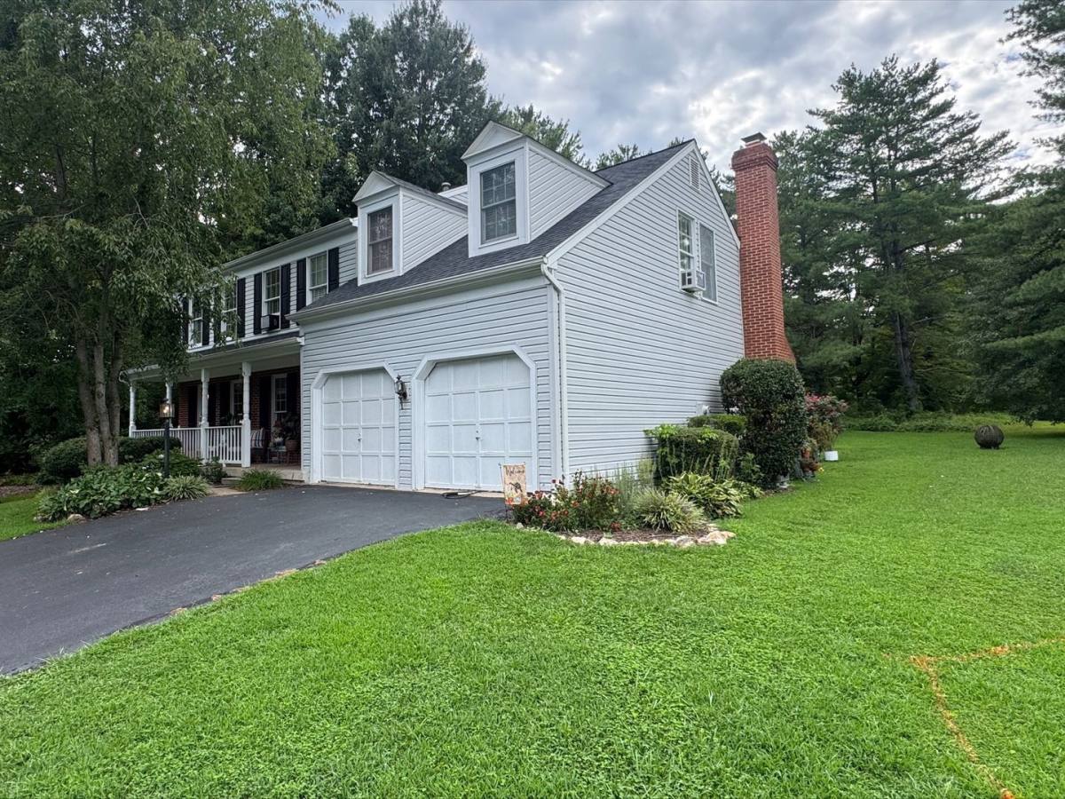 House for rent at 10 Oak Brook Court, Stafford, VA 22554