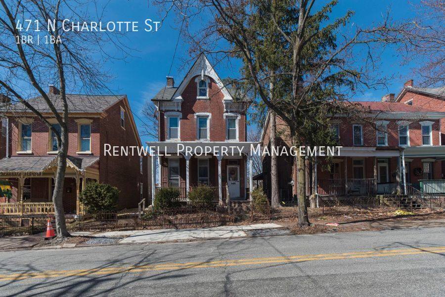 Apartment for rent at 471 N Charlotte St, Pottstown, PA 19464