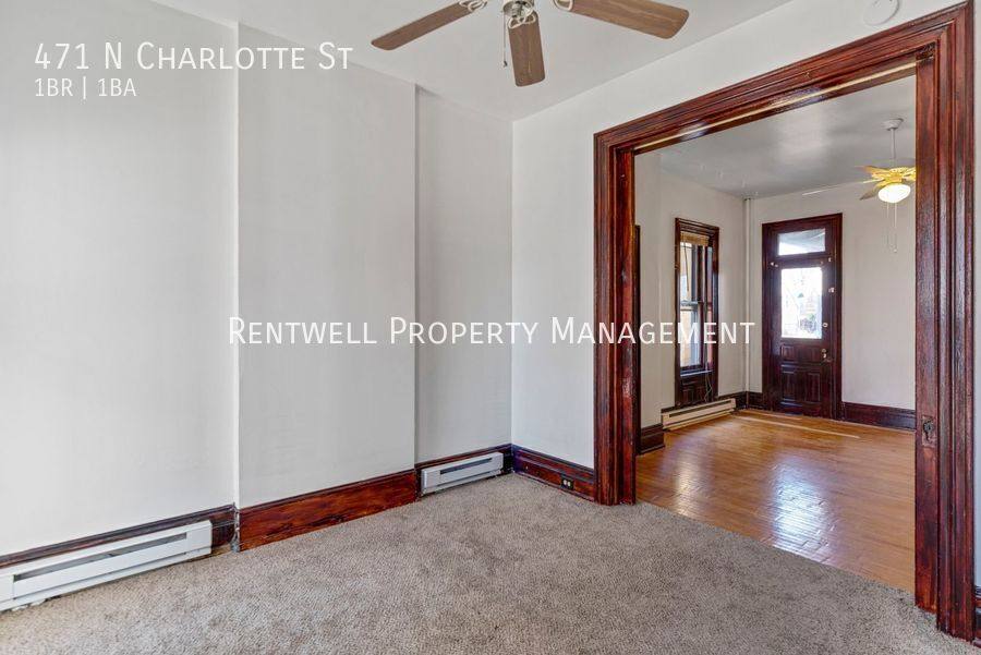 Apartment for rent at 471 N Charlotte St, Pottstown, PA 19464