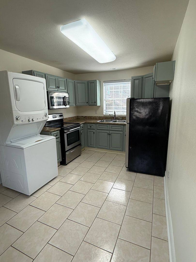 Apartment for rent at 1607 St Ann, New Orleans, LA 70116