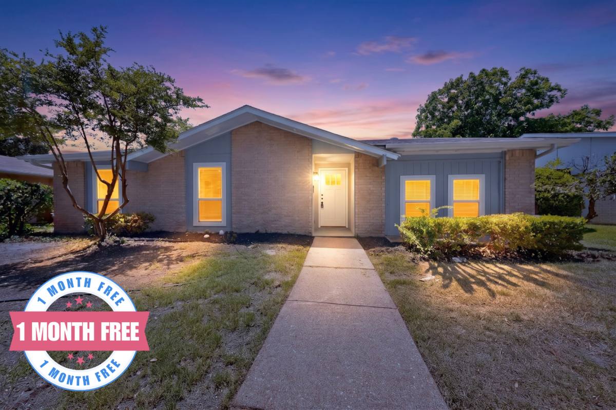 House for rent at 1004 Cross Bend Rd, Plano, TX 75023