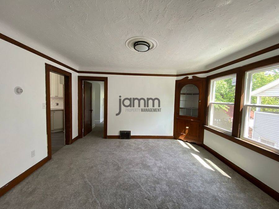 Apartment for rent at 3937 W 157th St, Cleveland, OH 44111