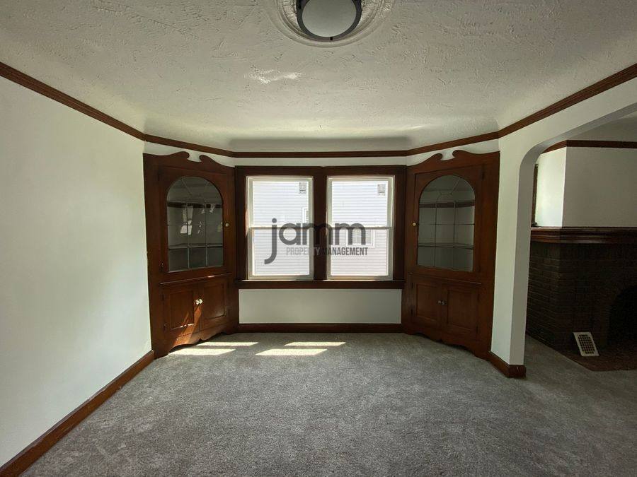 Apartment for rent at 3937 W 157th St, Cleveland, OH 44111