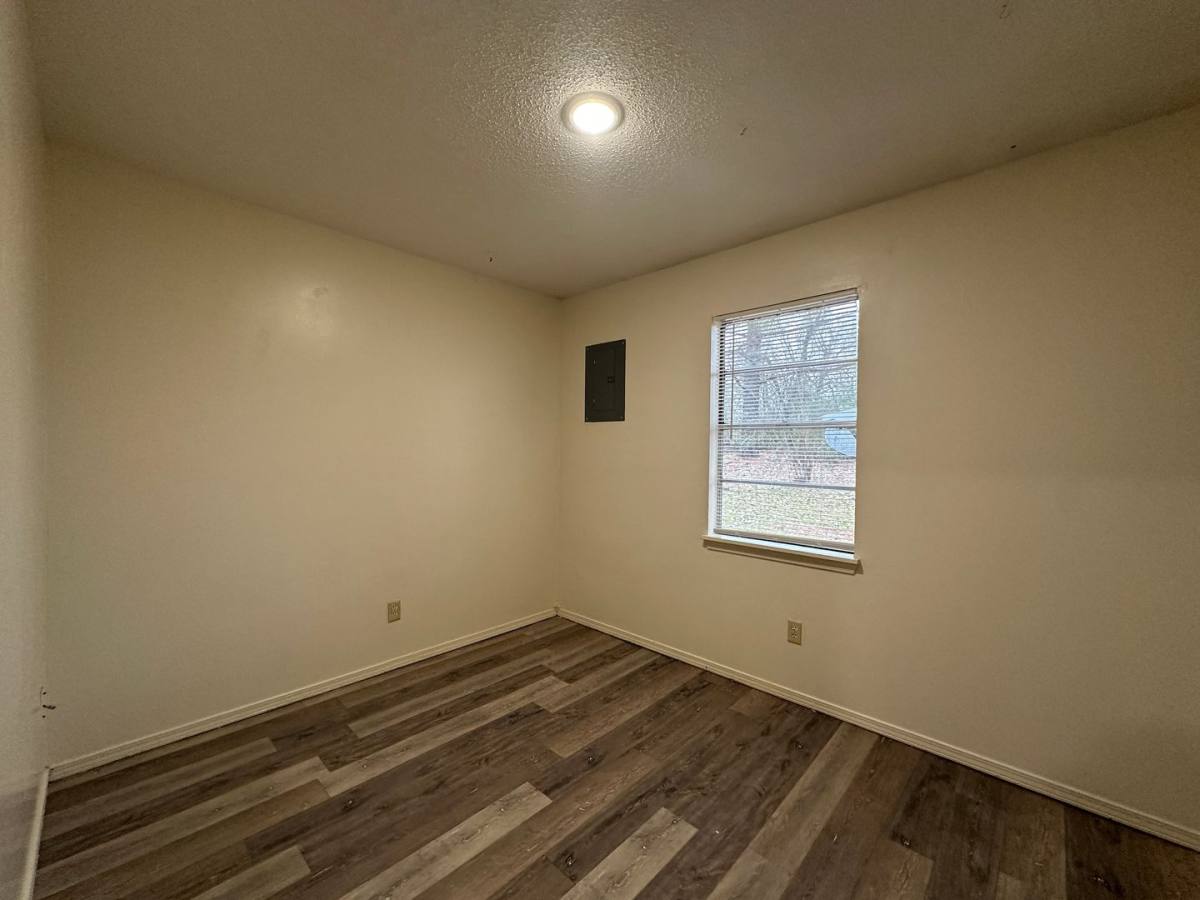 Apartment for rent at 3505 Elm St #A, Van Buren, AR 72956