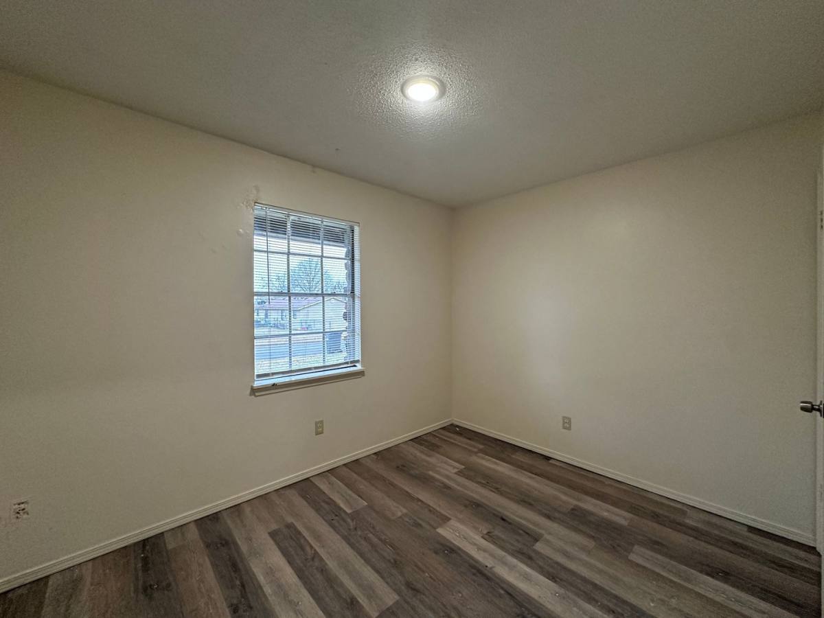 Apartment for rent at 3505 Elm St #A, Van Buren, AR 72956
