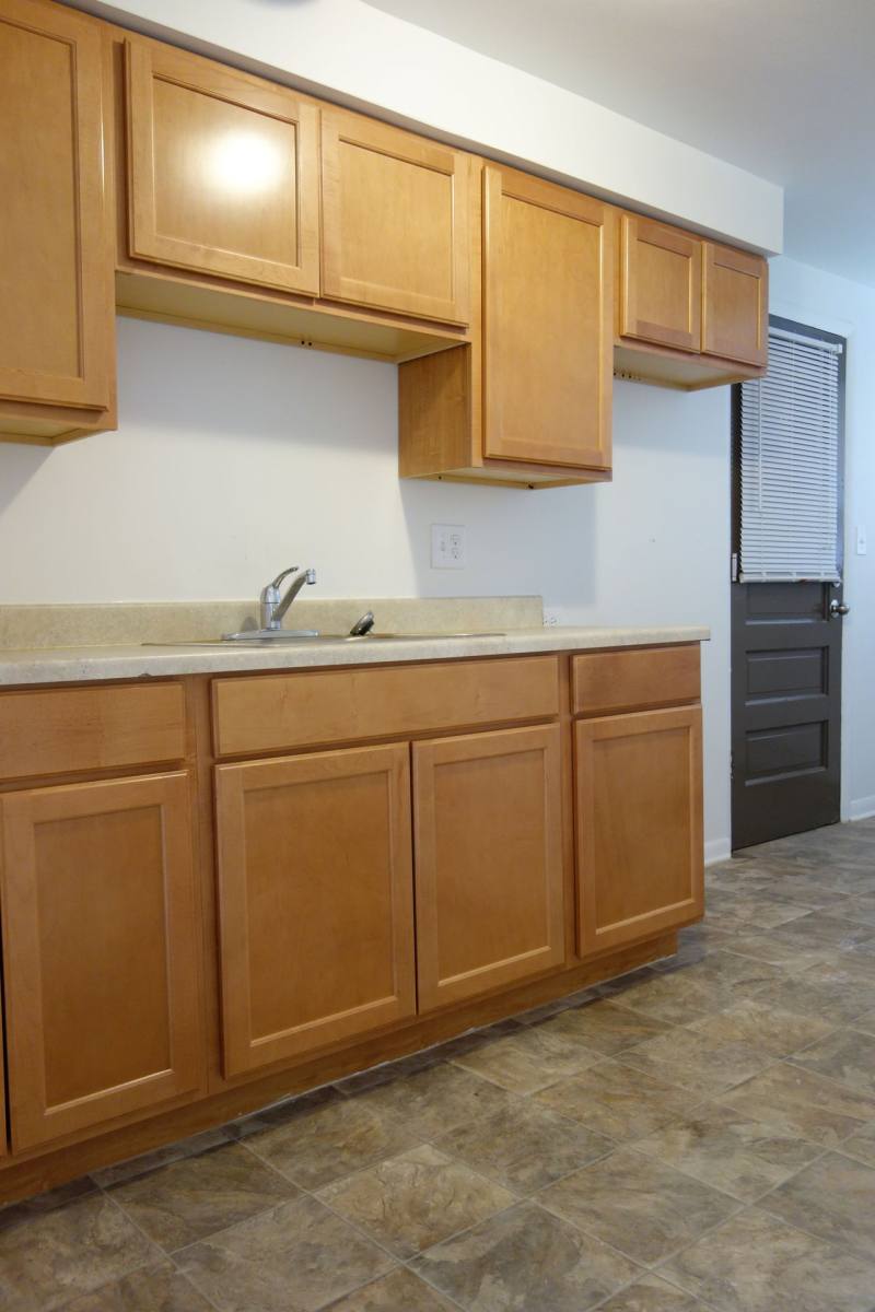 Apartment for rent at 14133 S School St, Riverdale, IL 60827