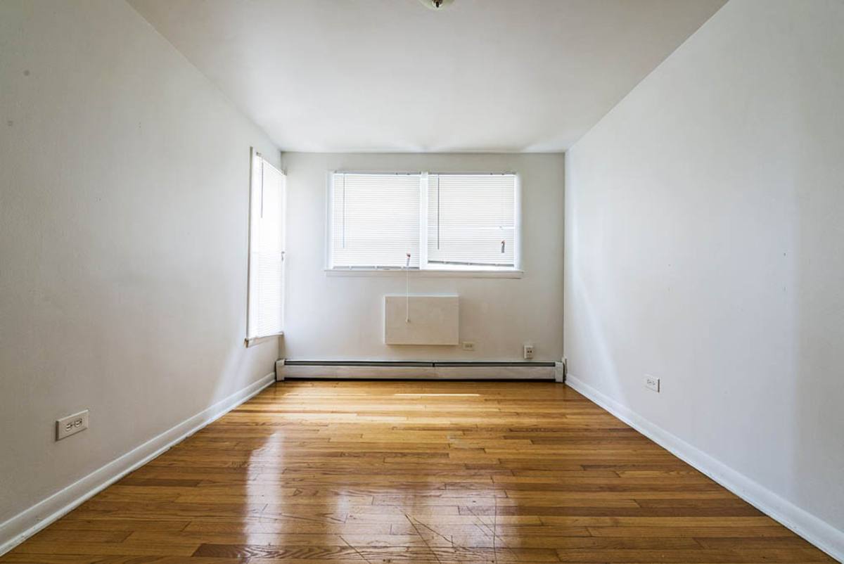 Apartment for rent at 14133 S School St, Riverdale, IL 60827