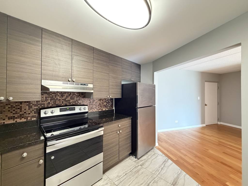 Apartment for rent at 525 25 Quentin #D713, Palatine, IL 60067