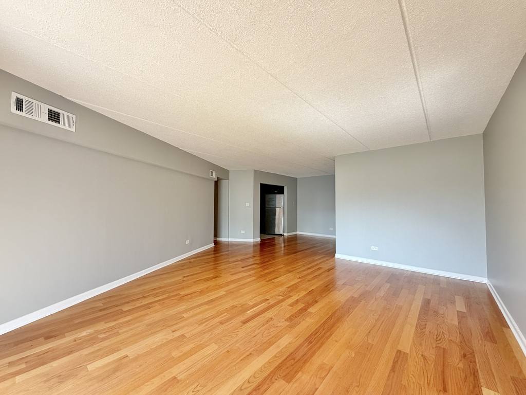 Apartment for rent at 525 25 Quentin #D713, Palatine, IL 60067