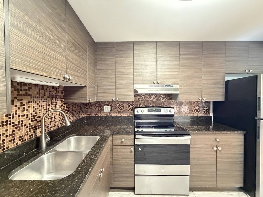Apartment for rent at 525 25 Quentin #D713, Palatine, IL 60067