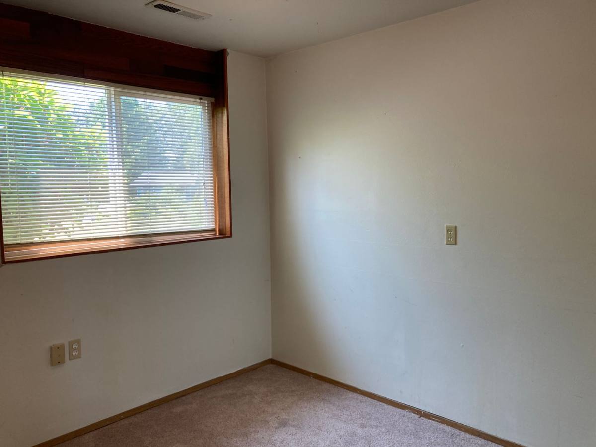House for rent at 19710 138th Ave SE, Renton, WA 98058