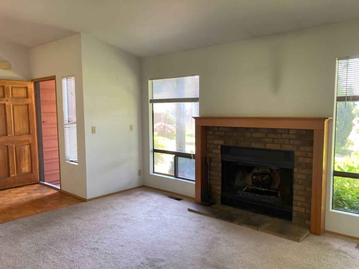 House for rent at 19710 138th Ave SE, Renton, WA 98058