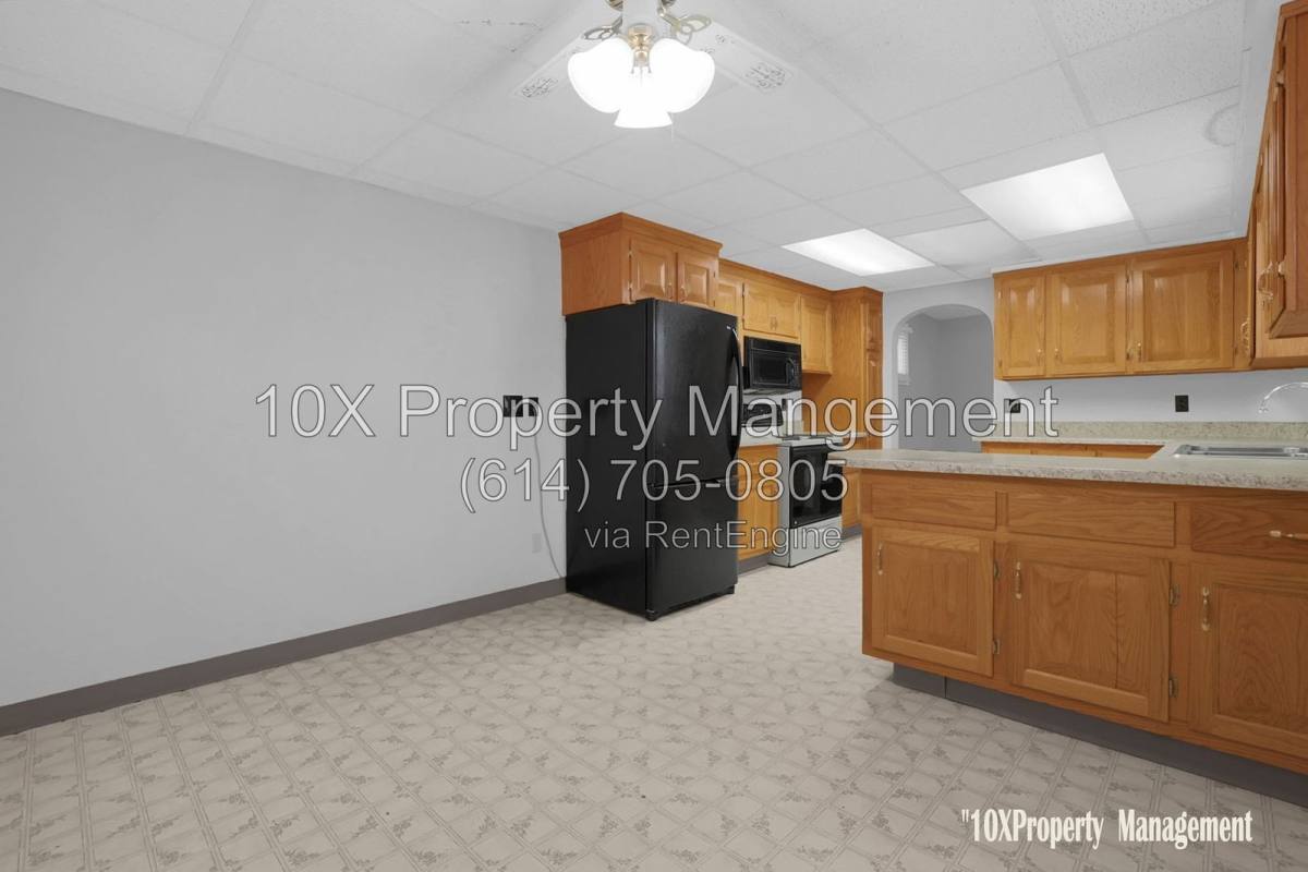 House for rent at 563 S Burgess Ave, Columbus, OH 43204