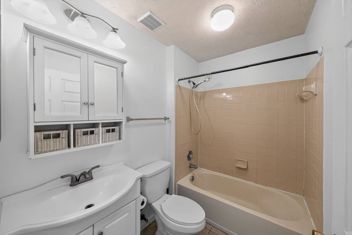 House for rent at 2377 Tawny Dr, Waldorf, MD 20601