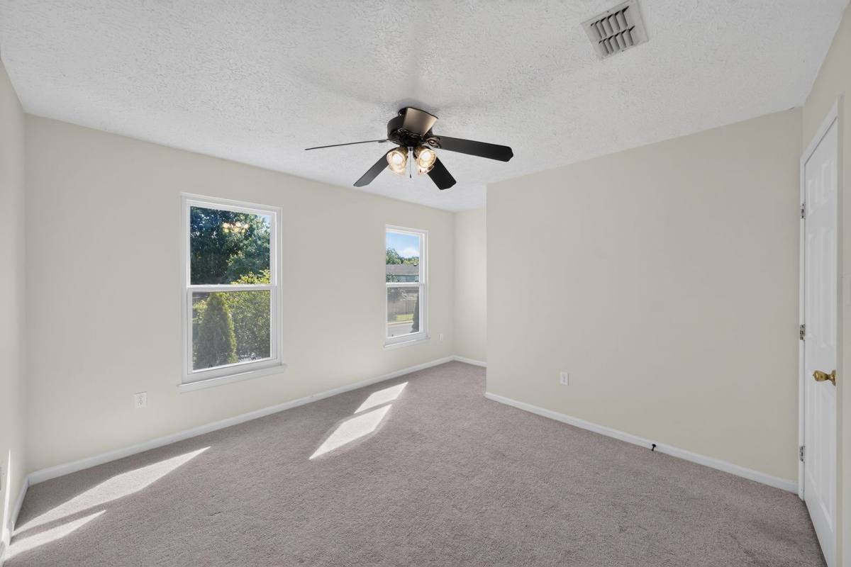 House for rent at 2377 Tawny Dr, Waldorf, MD 20601