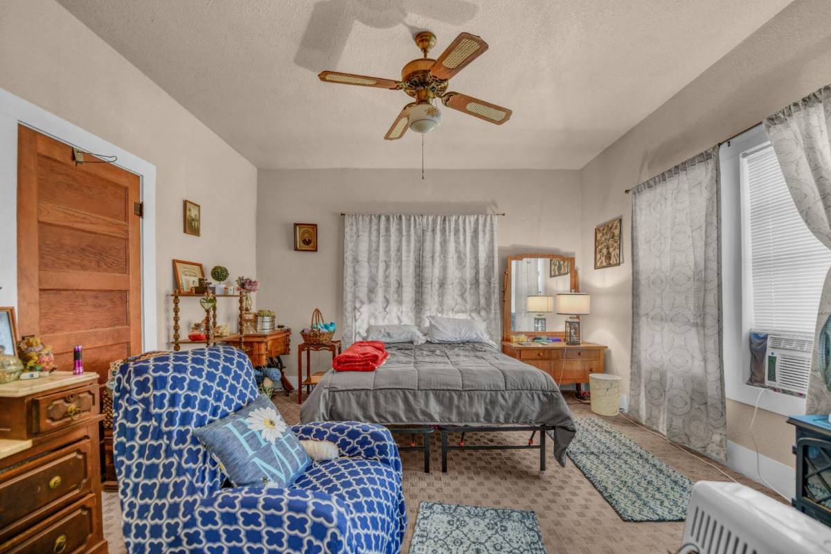 House for rent at 14200 Old Garner Rd, Weatherford, TX 76088