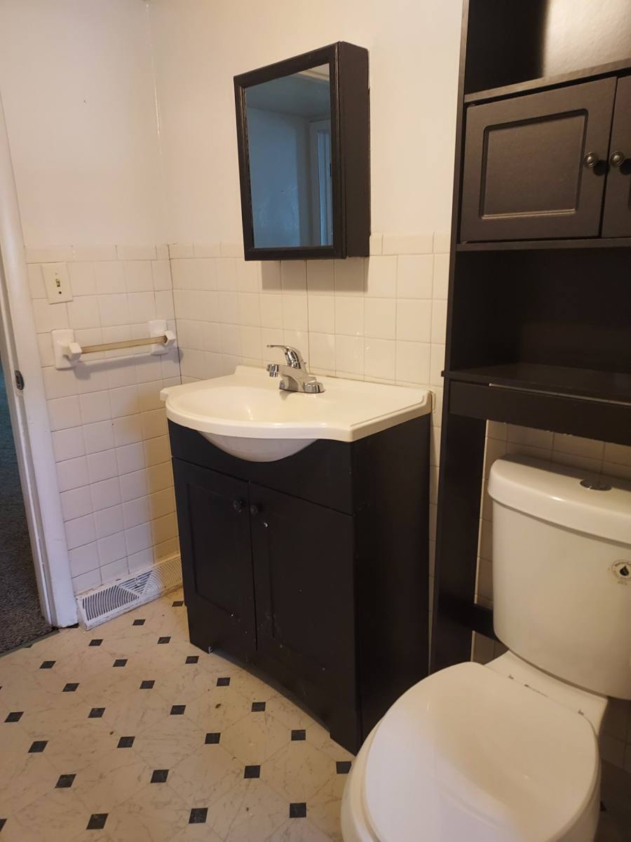 Apartment for rent at 5103 Firnley Ave, Youngstown, OH 44512