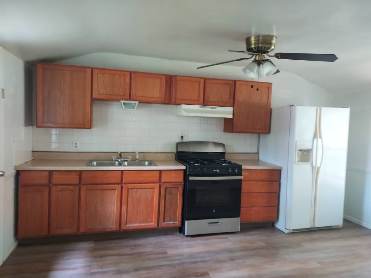 Apartment for rent at 5103 Firnley Ave, Youngstown, OH 44512