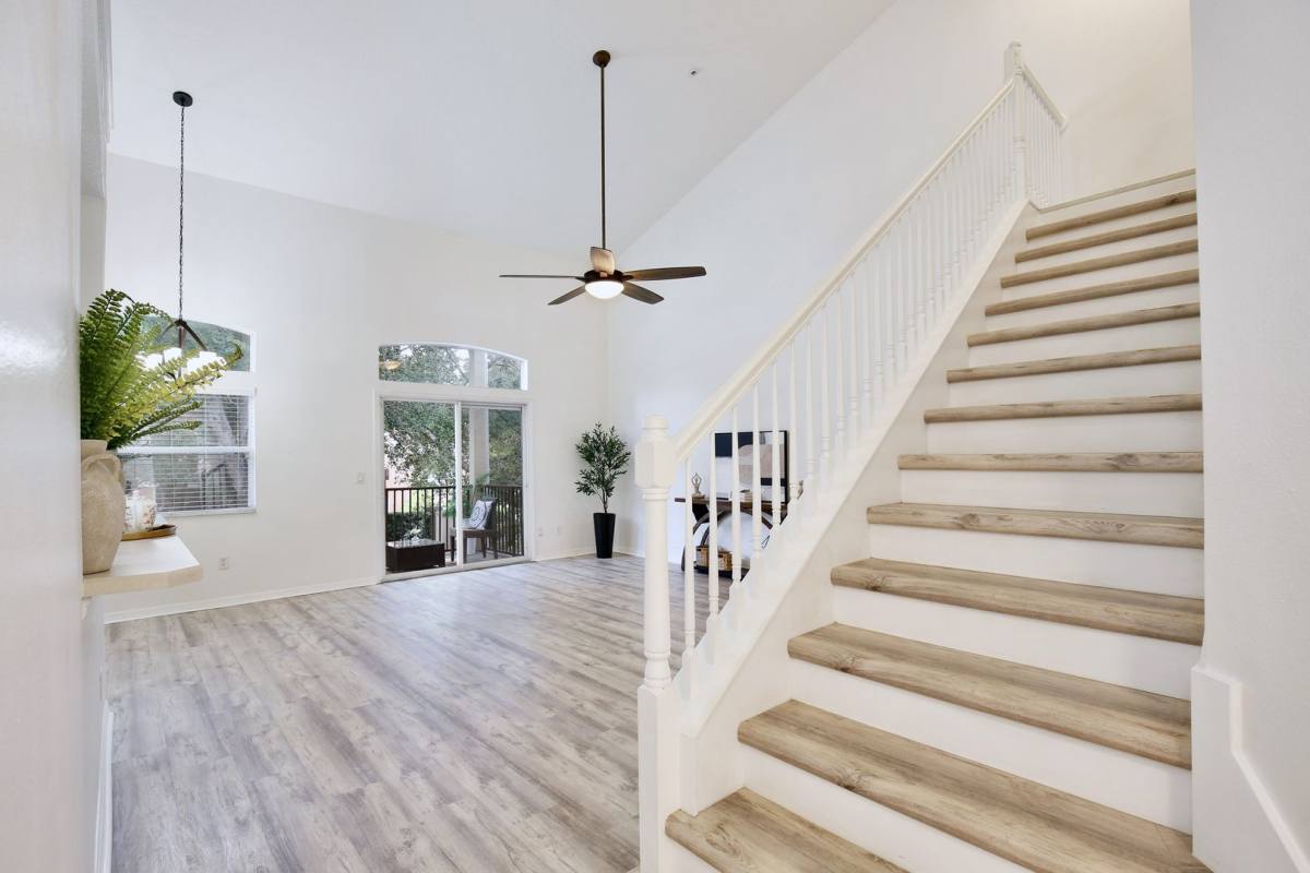 Townhouse for rent at 696 Seabrook Court, Altamonte Springs, FL 32714