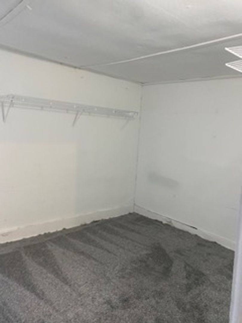 Apartment for rent at 117 W Main St, Morris, IL 60450