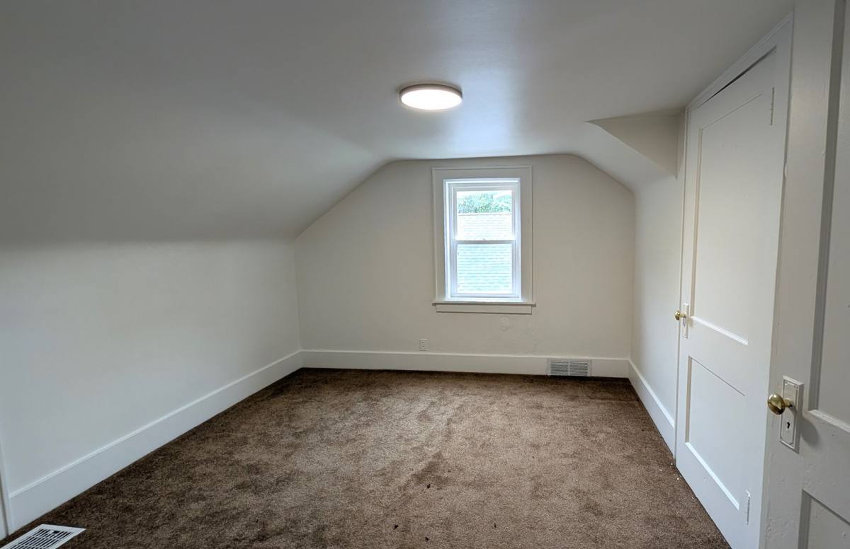 House for rent at 2229 McIlwraith St, Muskegon, MI 49444