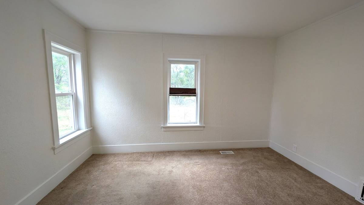 House for rent at 2229 McIlwraith St, Muskegon, MI 49444