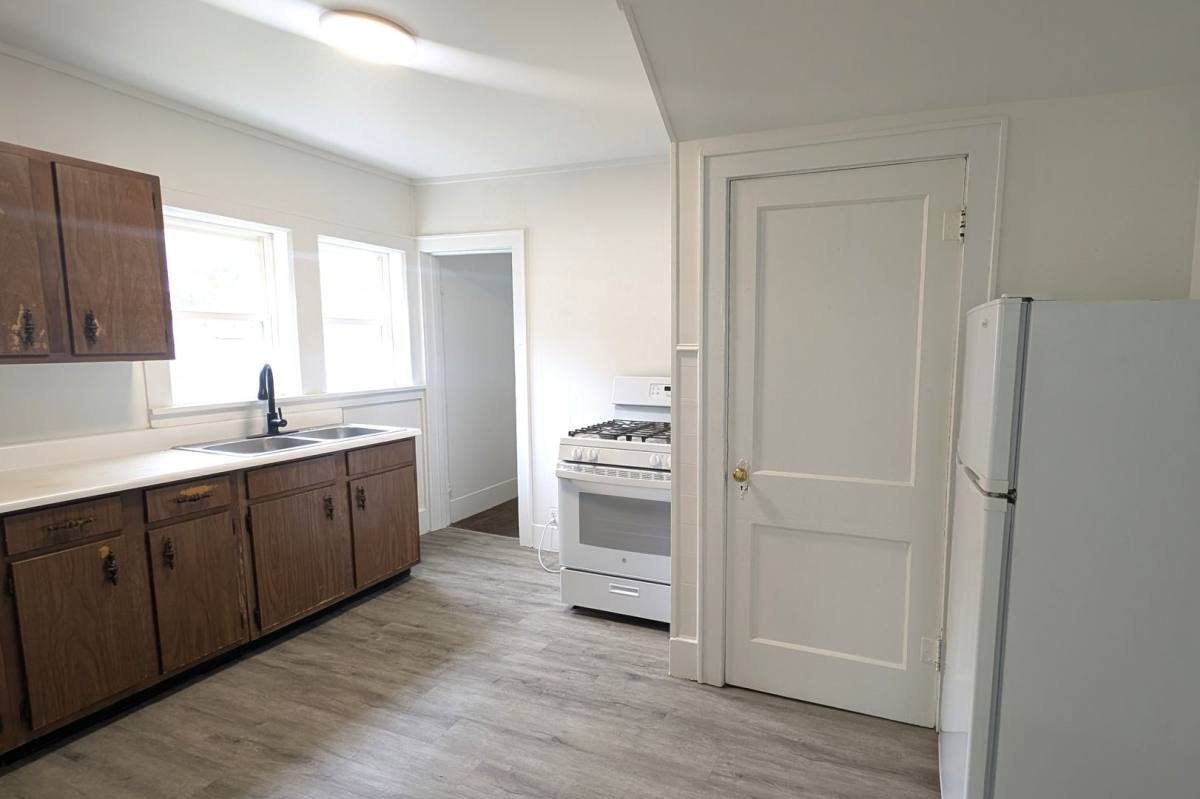 House for rent at 2229 McIlwraith St, Muskegon, MI 49444