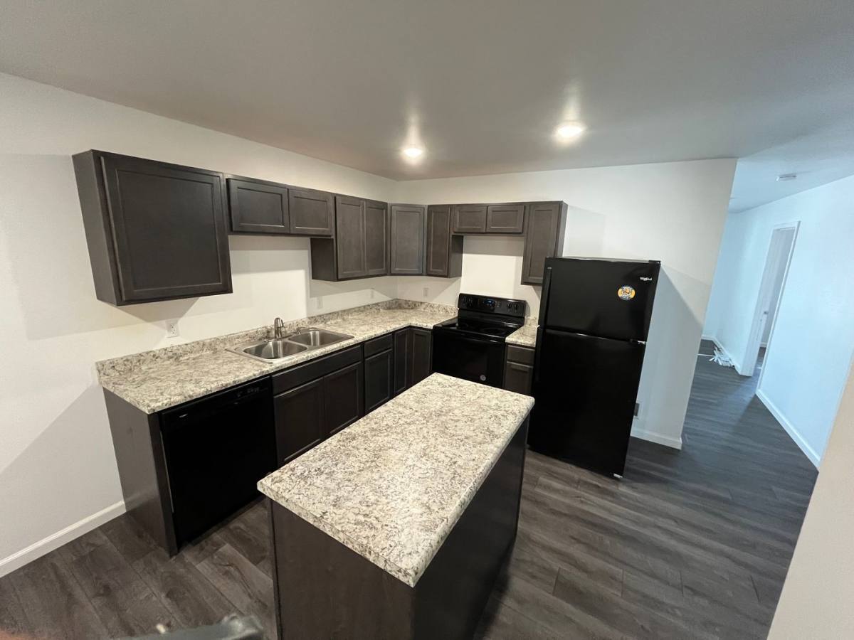 Apartment for rent at 4826 Red Rooster Rd, Farmington, MO 63640