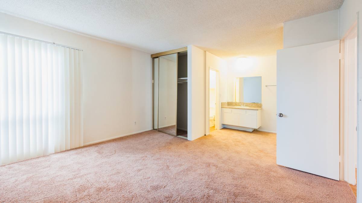 Apartment for rent at 4208 Sepulveda Blvd, Torrance, CA 90505